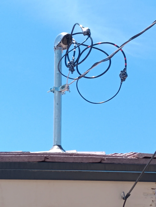 Maintenance on an Electrician's Mast Durham