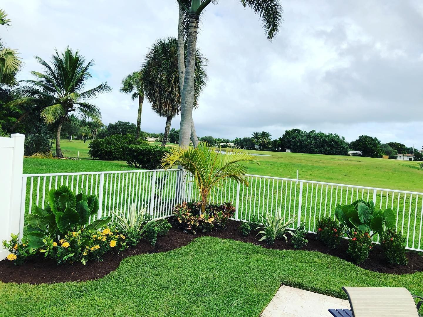 Landscape #5 — Jupiter, FL — Pura Vida Landscape