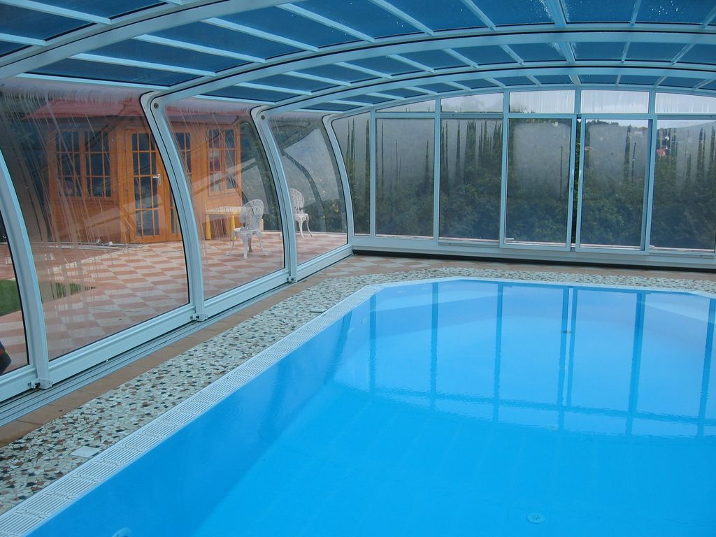 Poolhalle