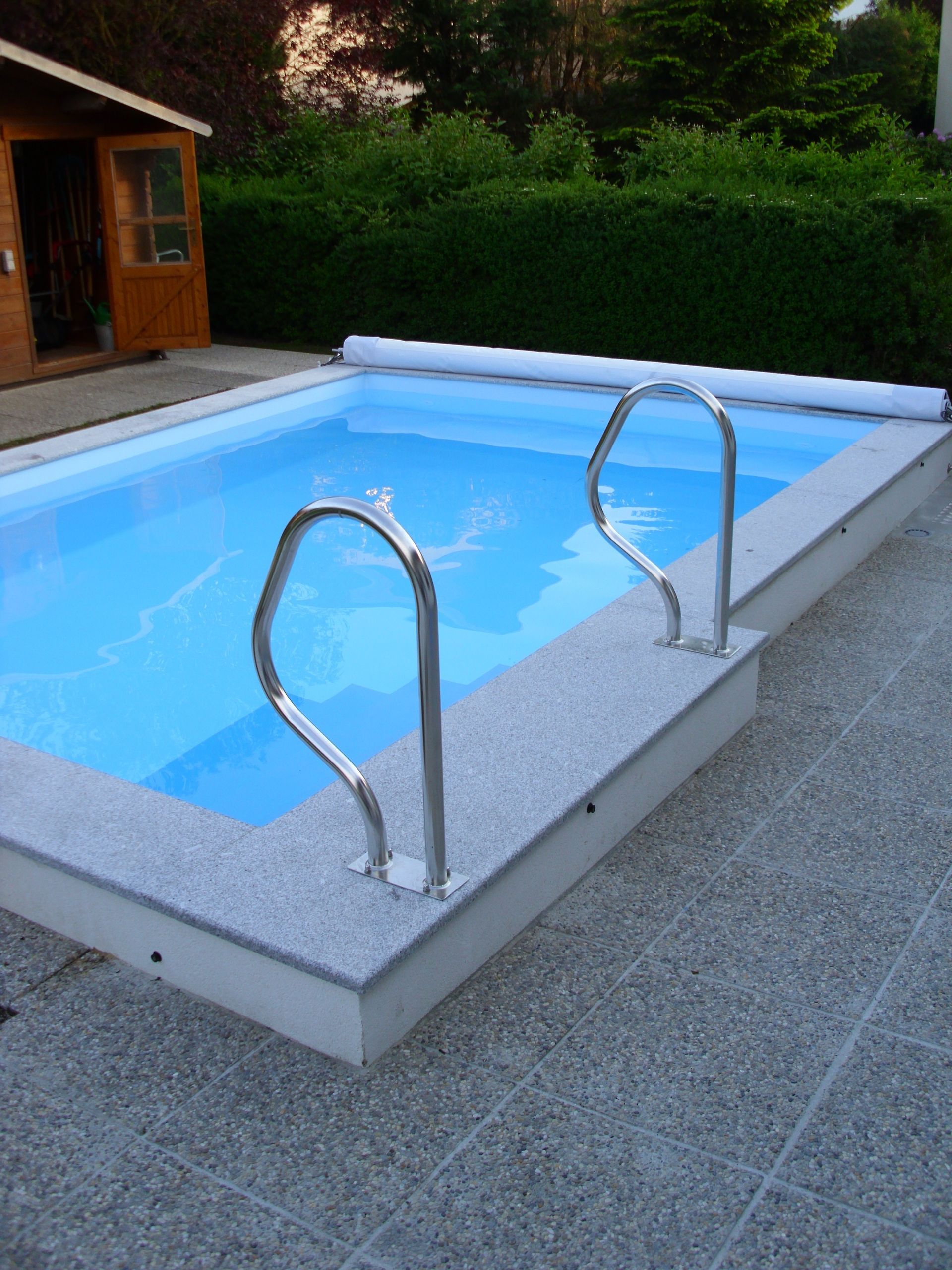 Pool Neubau mit Leiter