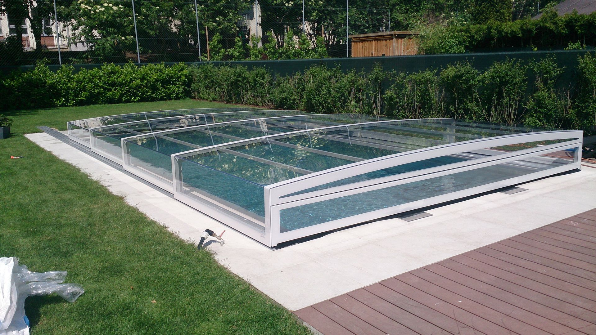 Pool mit Überdachung