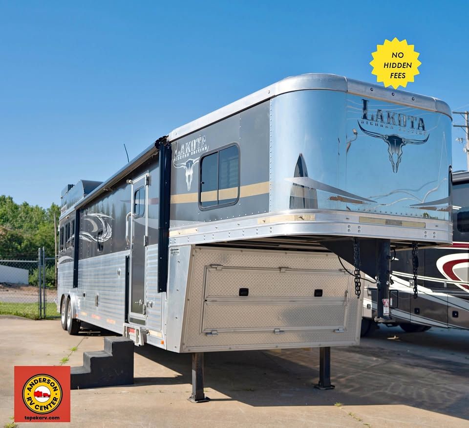 New and Used RVs and Trailers - Anderson RV Center Topeka KS