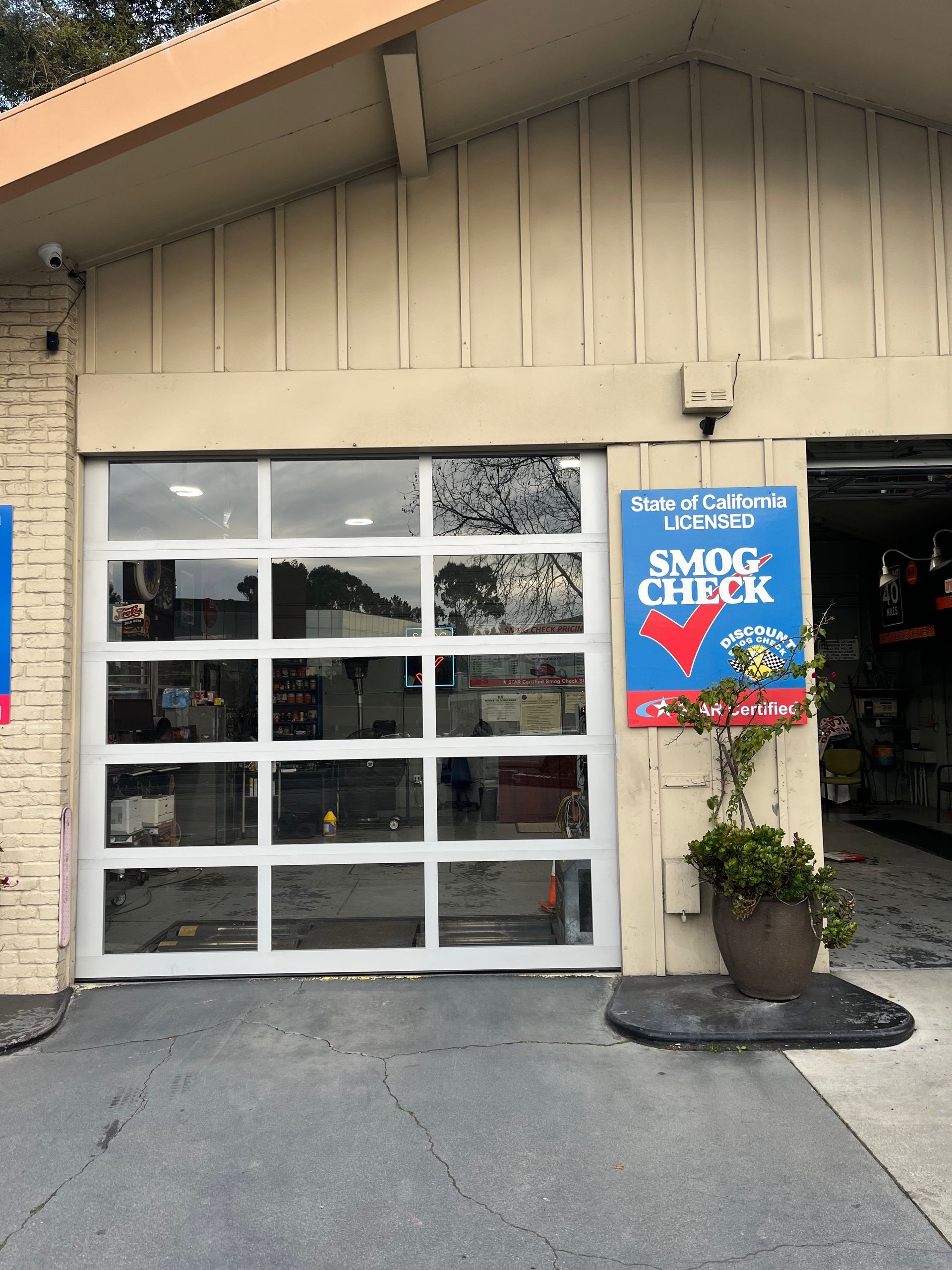 commercial garage door replacement