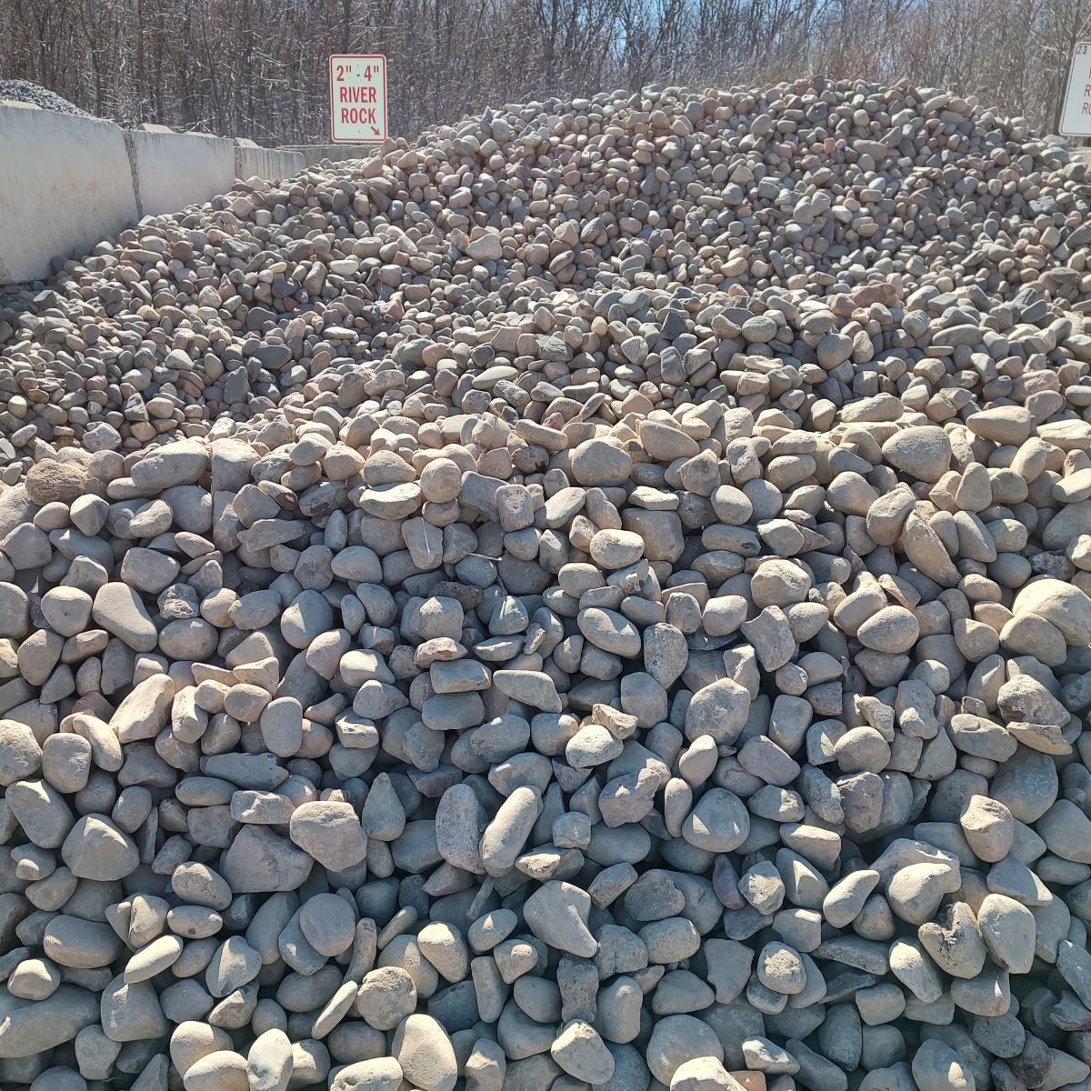 Pea Rock - Landscape Equipment and Supplies in Twin Cities, MN Pea Rock - Landscape Equipment and Supplies in Twin Cities, MN