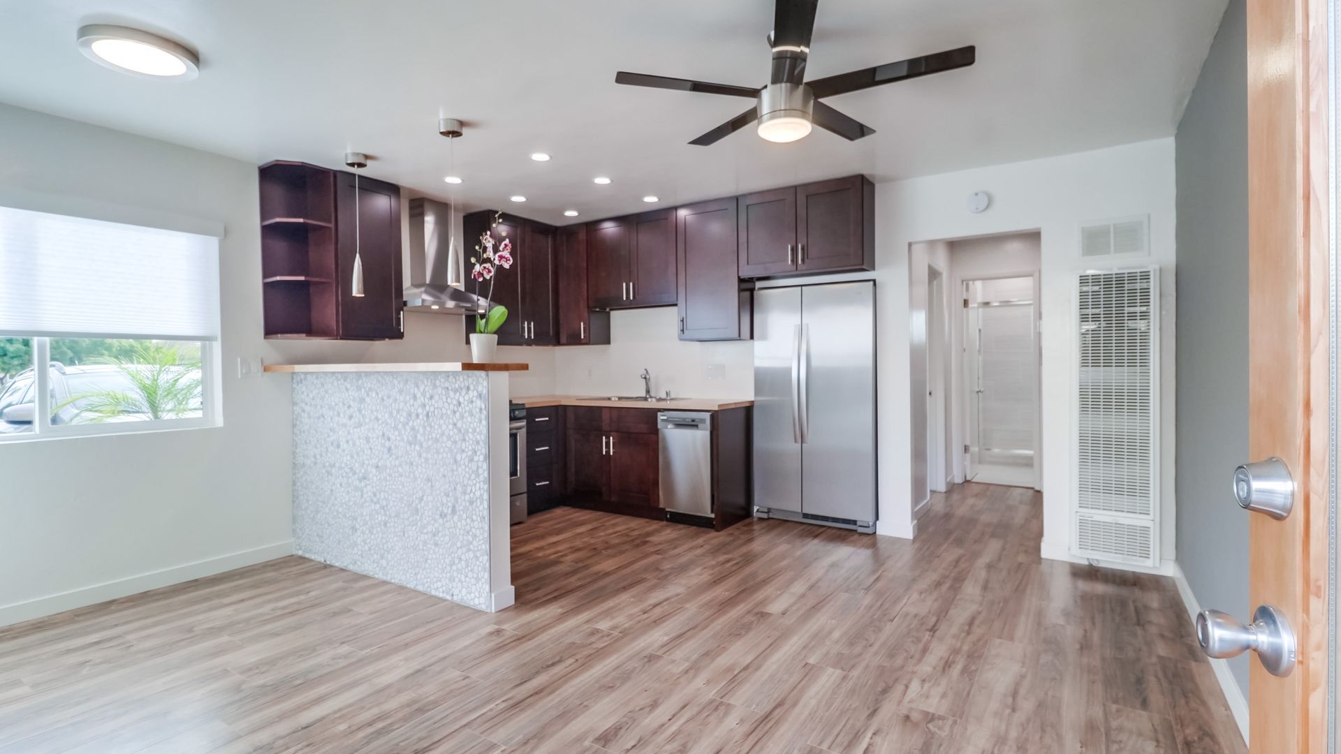 1034 law kitchen 2