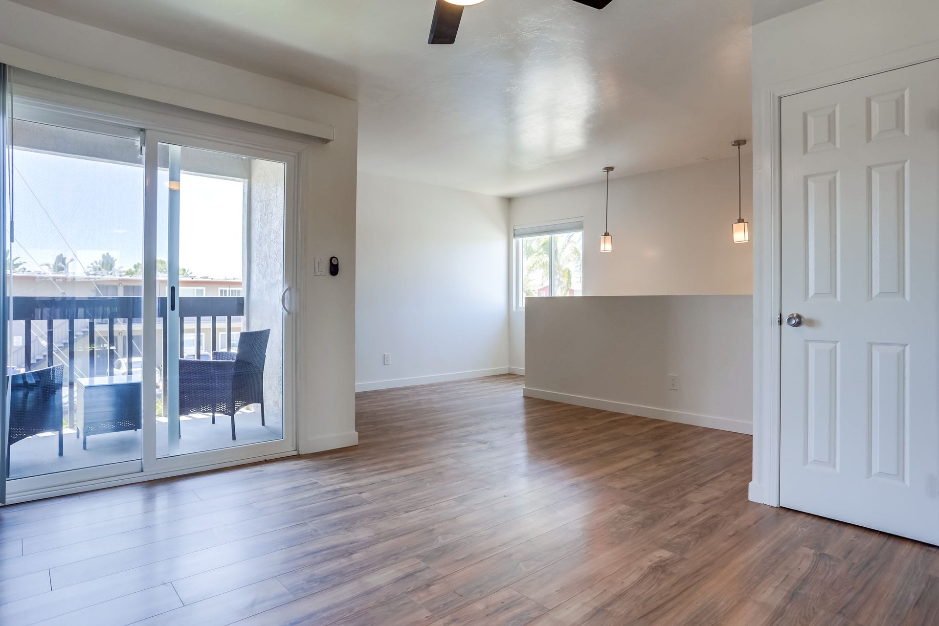 1618 bedroom