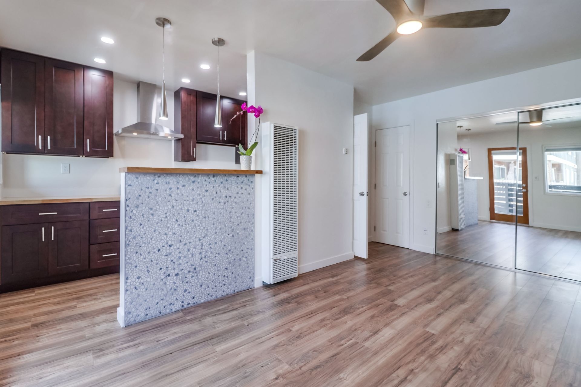 3600 12 studio