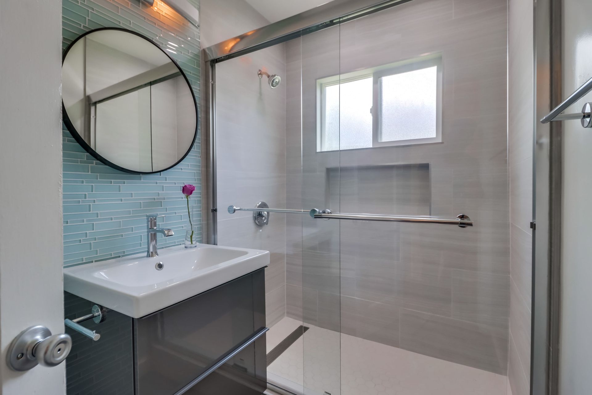 5218 dawes bath