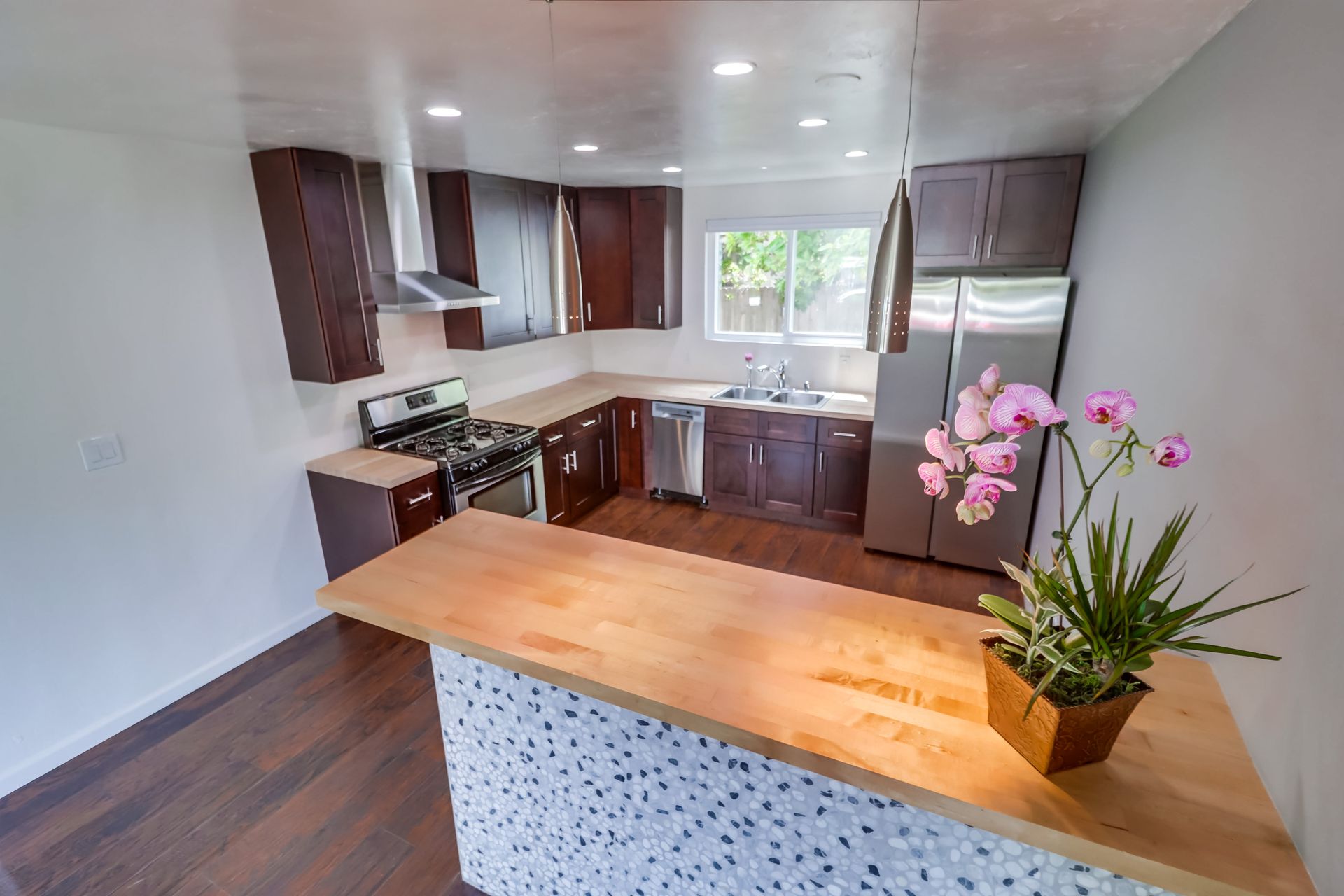 5218 kitchen 2