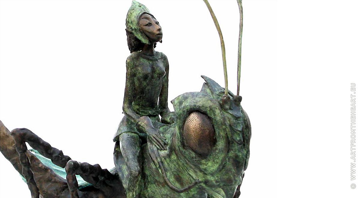 Dhin Vaen - bronzen sprinkhaan