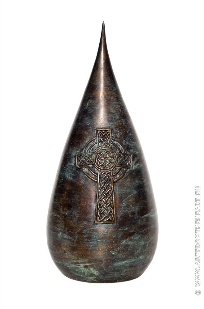 Bronzen urn met knotwork