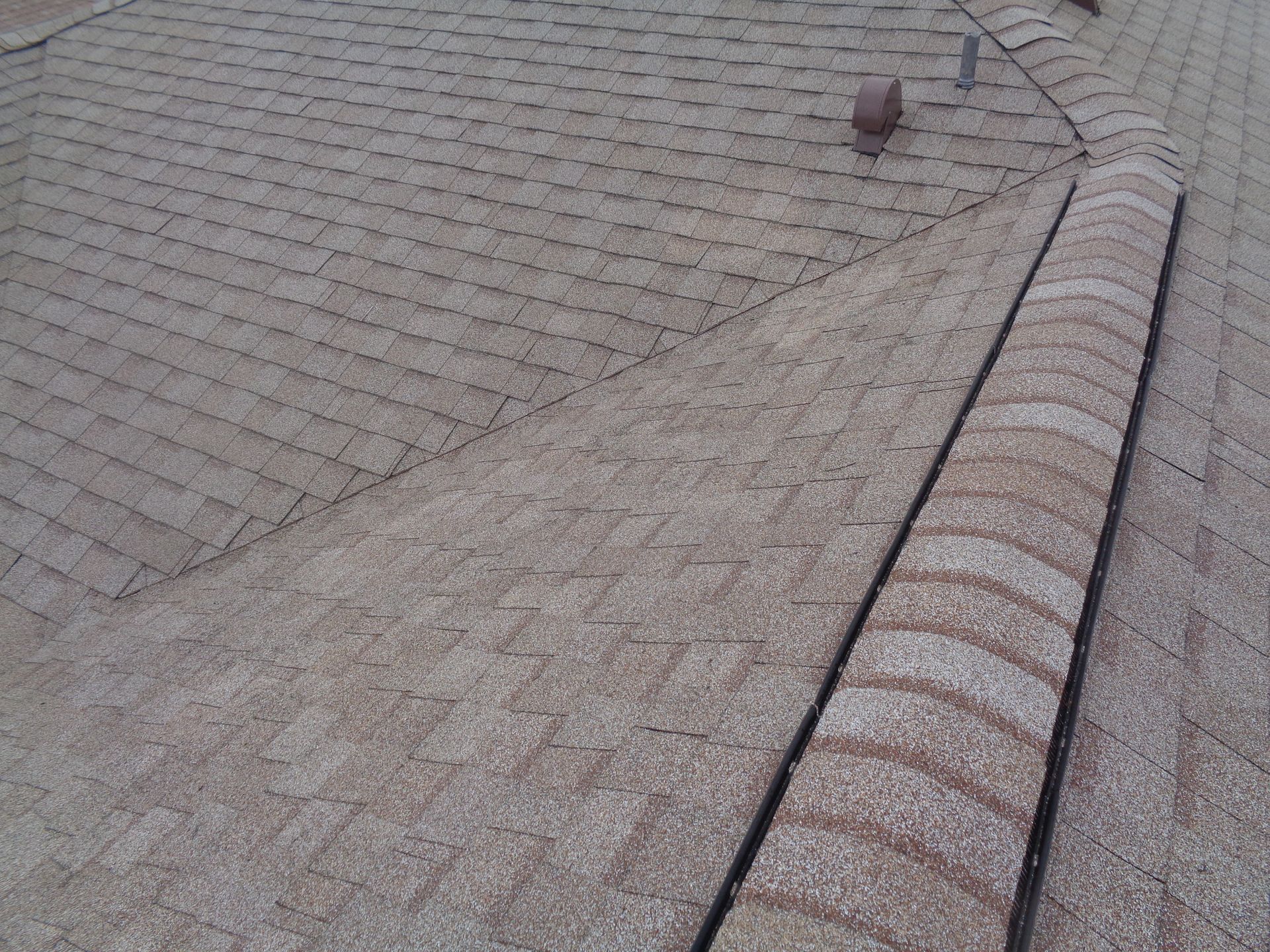 CertainTeed Mojave Tan architectural shingle color example installed by Revildor