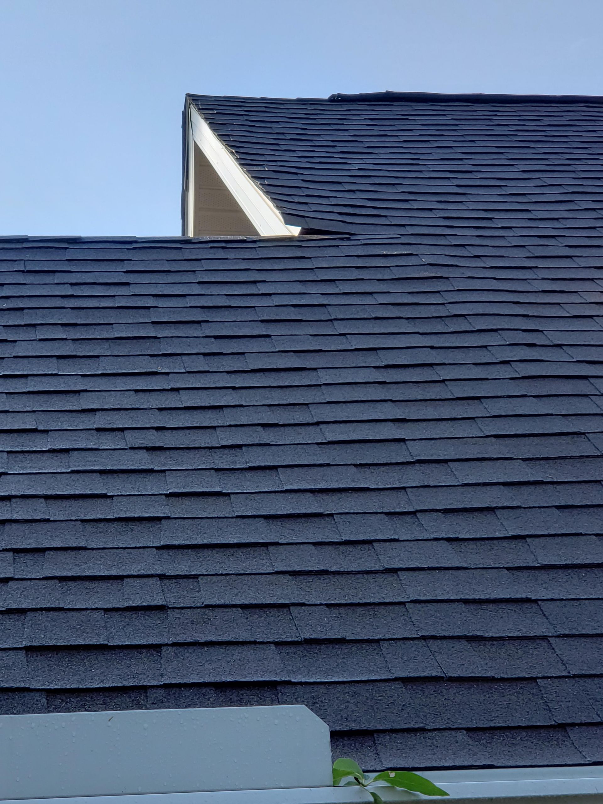Roof installation defects and improper roofing details