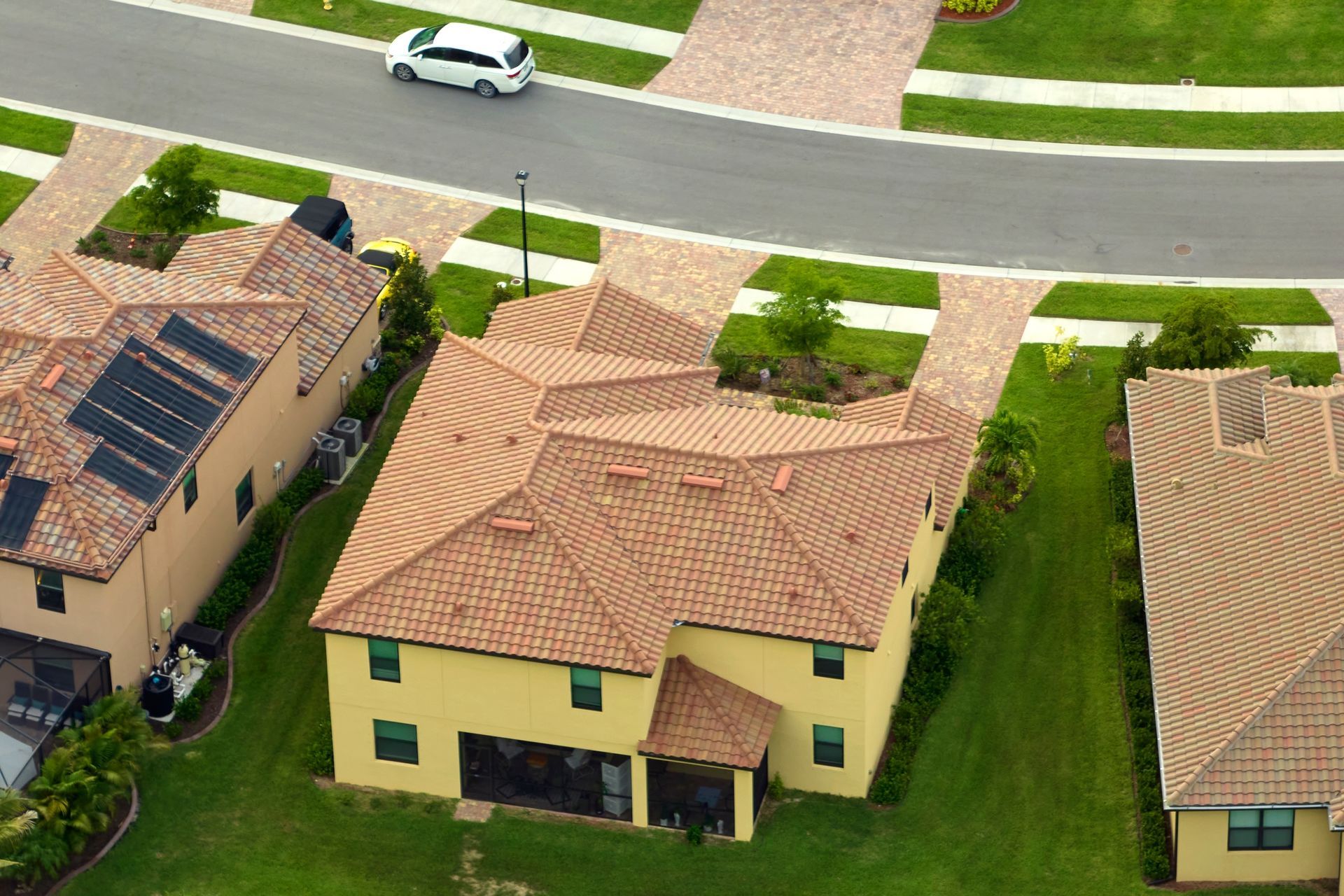 Tile roof materials and installation details for a Central Florida home