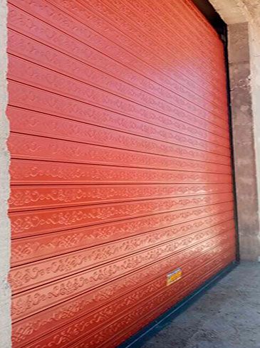 Cómo cuidar una cortina de acero