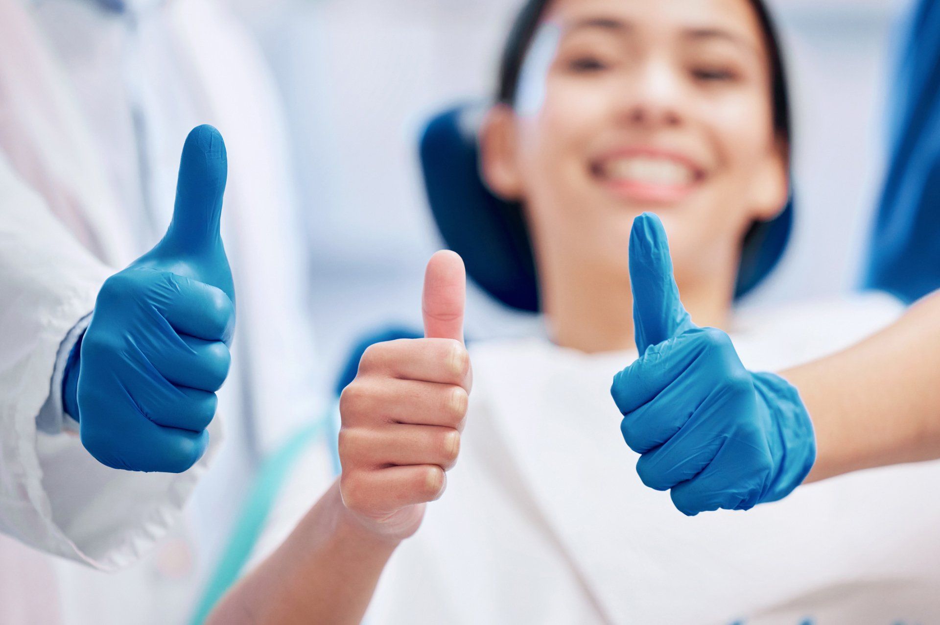 A Satisfied Patient In A Dental Clinic — Klamath Falls, OR — Klamath Dental Center A Satisfied Patient In A Dental Clinic — Klamath Falls, OR — Klamath Dental Center