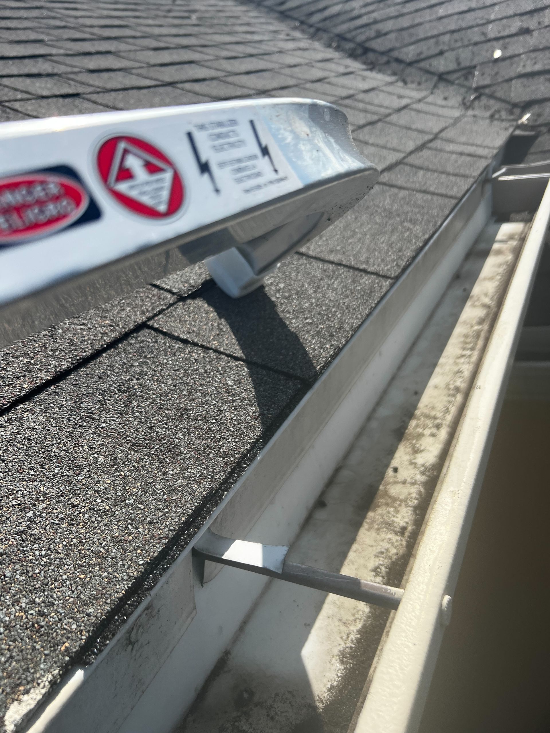Gutter Cleaning Company in Apopka FL Gutter Cleaning Company in Apopka FL