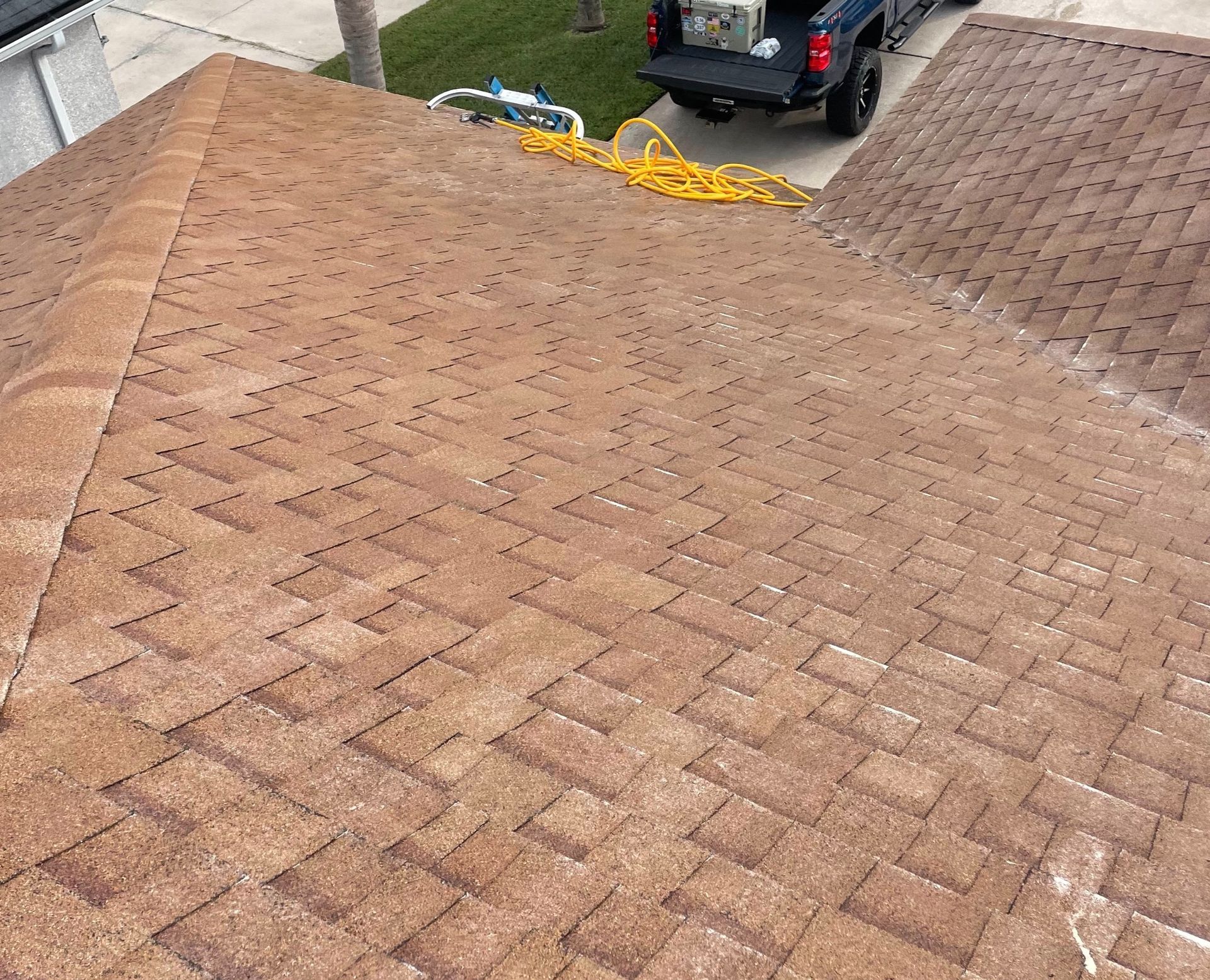 Roof Washing