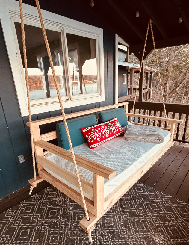 2024 LAZY SWING DAYBED