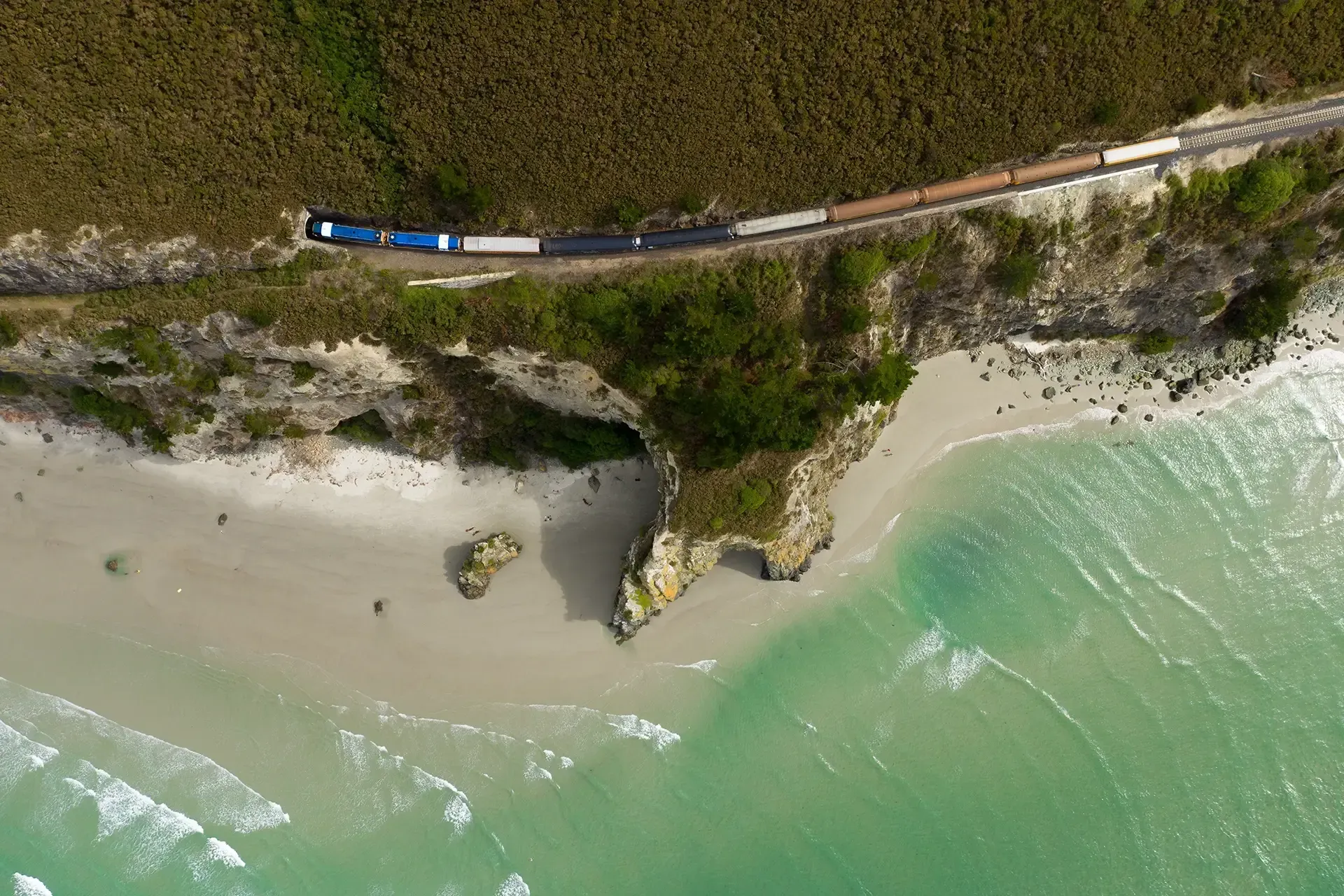 South Island Train Tours in New Zealand