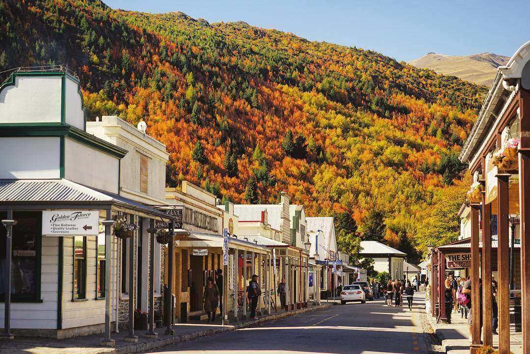 Arrowtown Image supplied by a passenger from a previous tour for the Sir Edmund Hillary Explorer