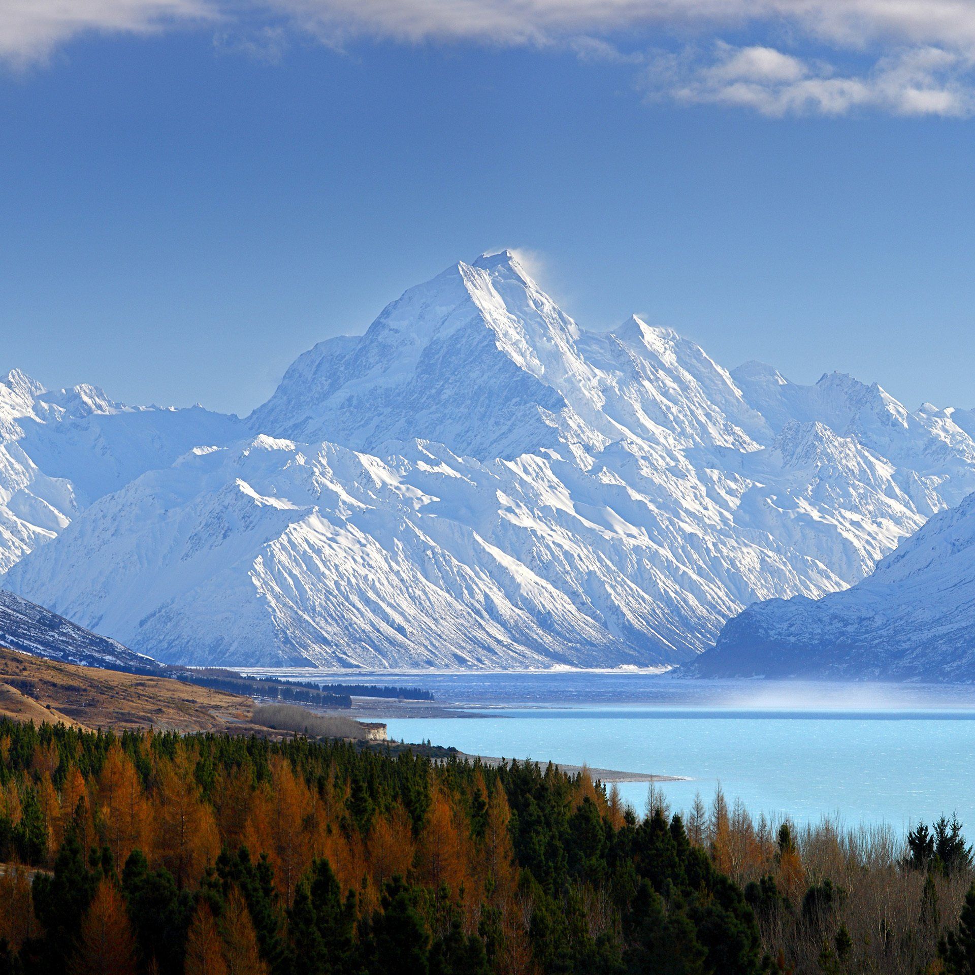 The Sir Edmund Hillary Explorer - South Island Train Tour in New Zealand.