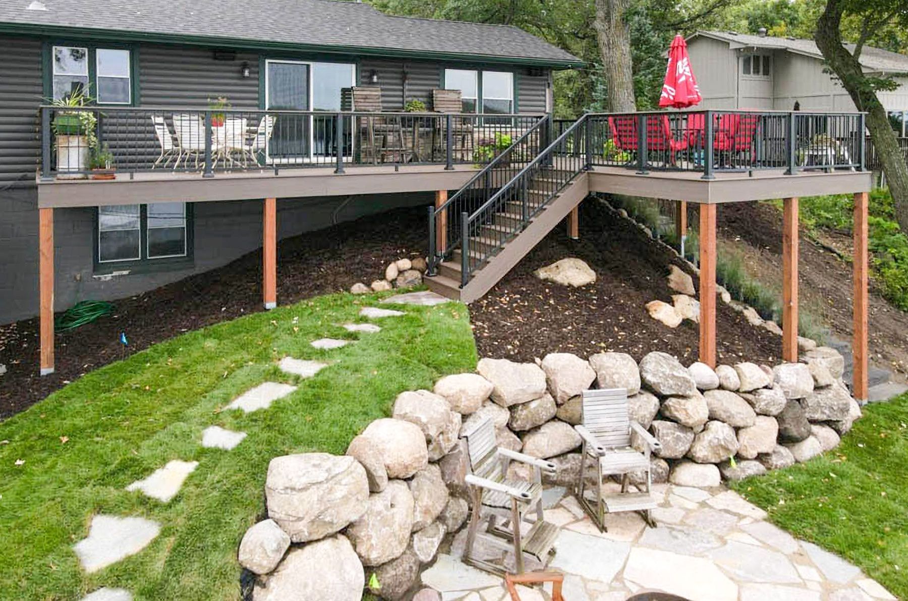Lake Country Decks: Dedicated Deck Builders in Minnesota