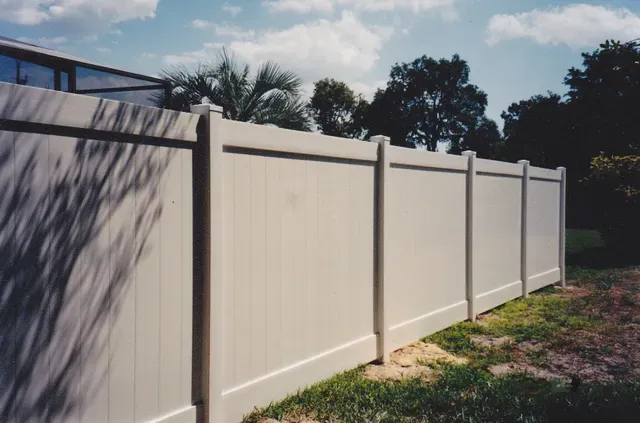 Tan privacy fence — Brooksville, FL — AARO Fence Inc.