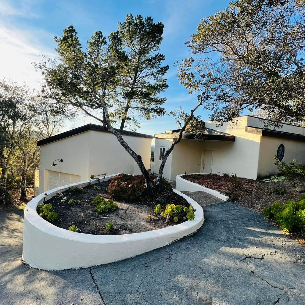 Exterior House Painting Service