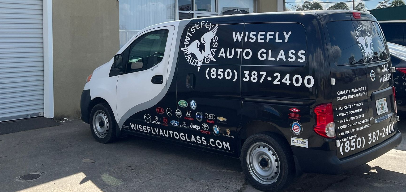 On-site heavy equipment glass replacement near Chipley, FL