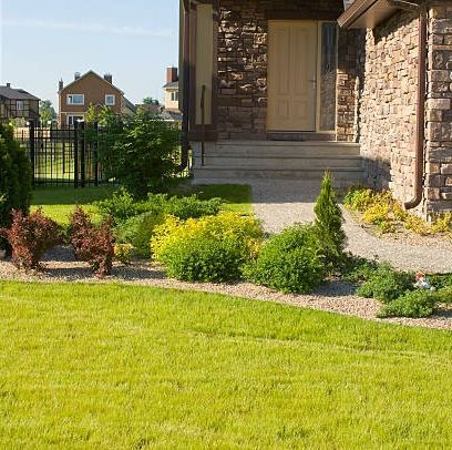 Lantern in Flower Bed — Lewiston, ID — Definitive Landscapes & Concrete, LLC Lantern in Flower Bed — Lewiston, ID — Definitive Landscapes & Concrete, LLC