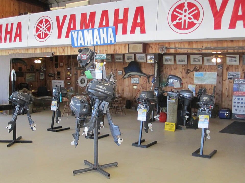 Yamaha Outboard Motor — Island Park, NY — K & K Outboard Yamaha Outboard Motor — Island Park, NY — K & K Outboard