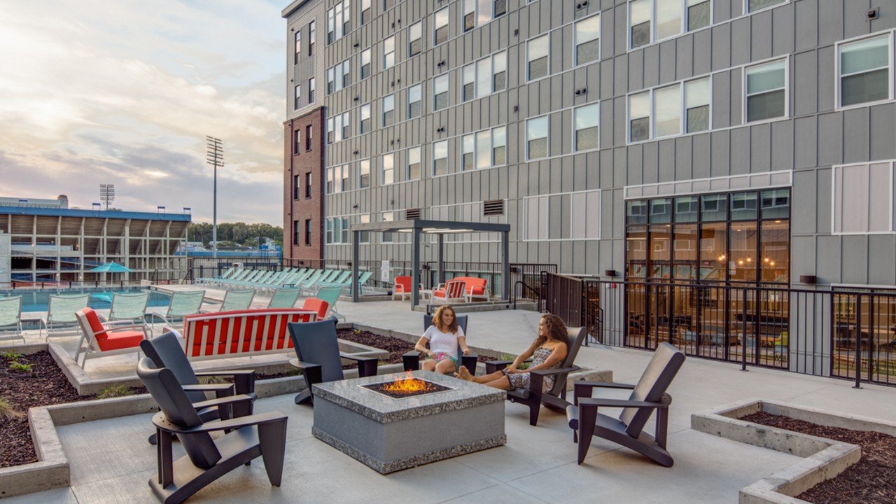 Gallery Apartments in Lawrence, KS HERE Kansas