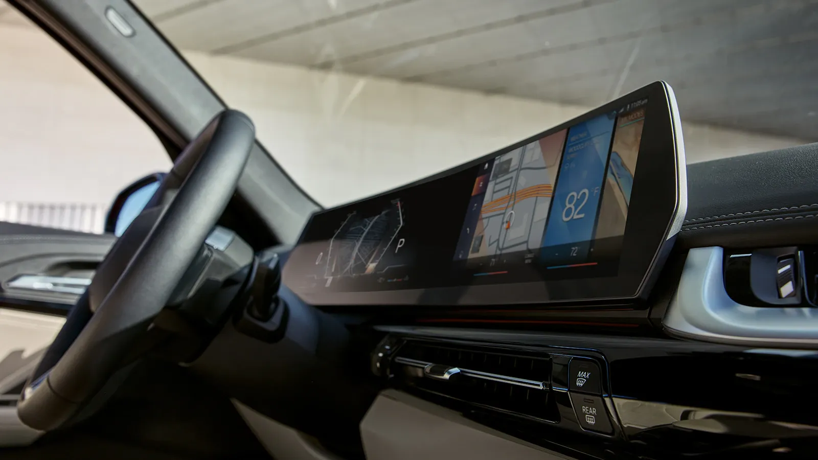 2023 BMW X1 Larger, modern screens