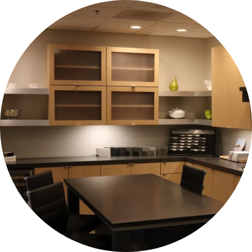 A laundry room with a washer and dryer in a circle.