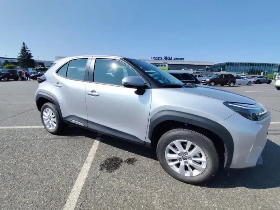 Toyota Yaris Cross Hybrid, 2024