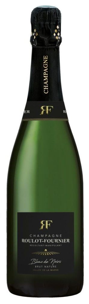Une bouteille de champagne verte avec une étiquette noire