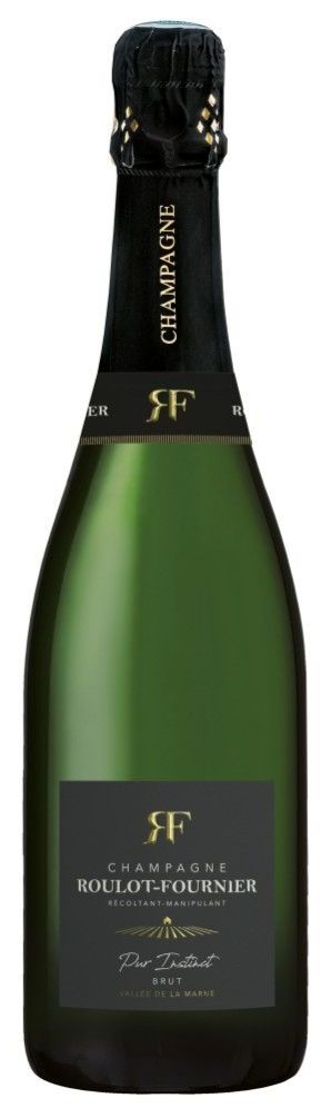 Une bouteille de champagne verte avec une étiquette noire