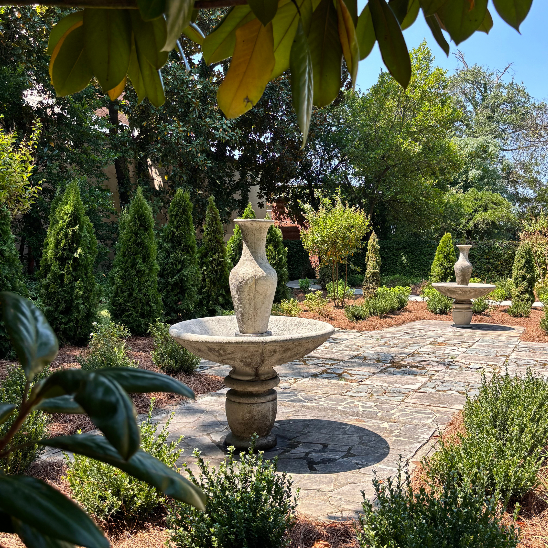 Outdoor and indoor wedding venue in Tupelo, Mississippi garden
