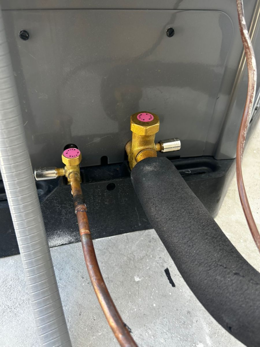 service valves at outdoor CU