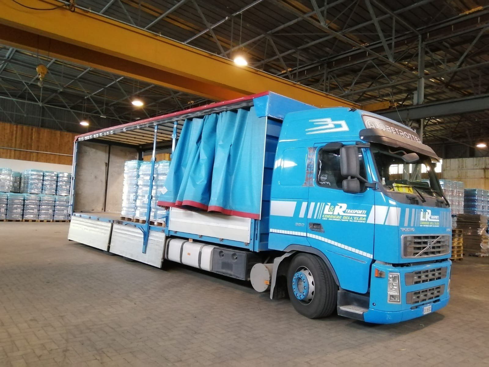 Furgone azzurro