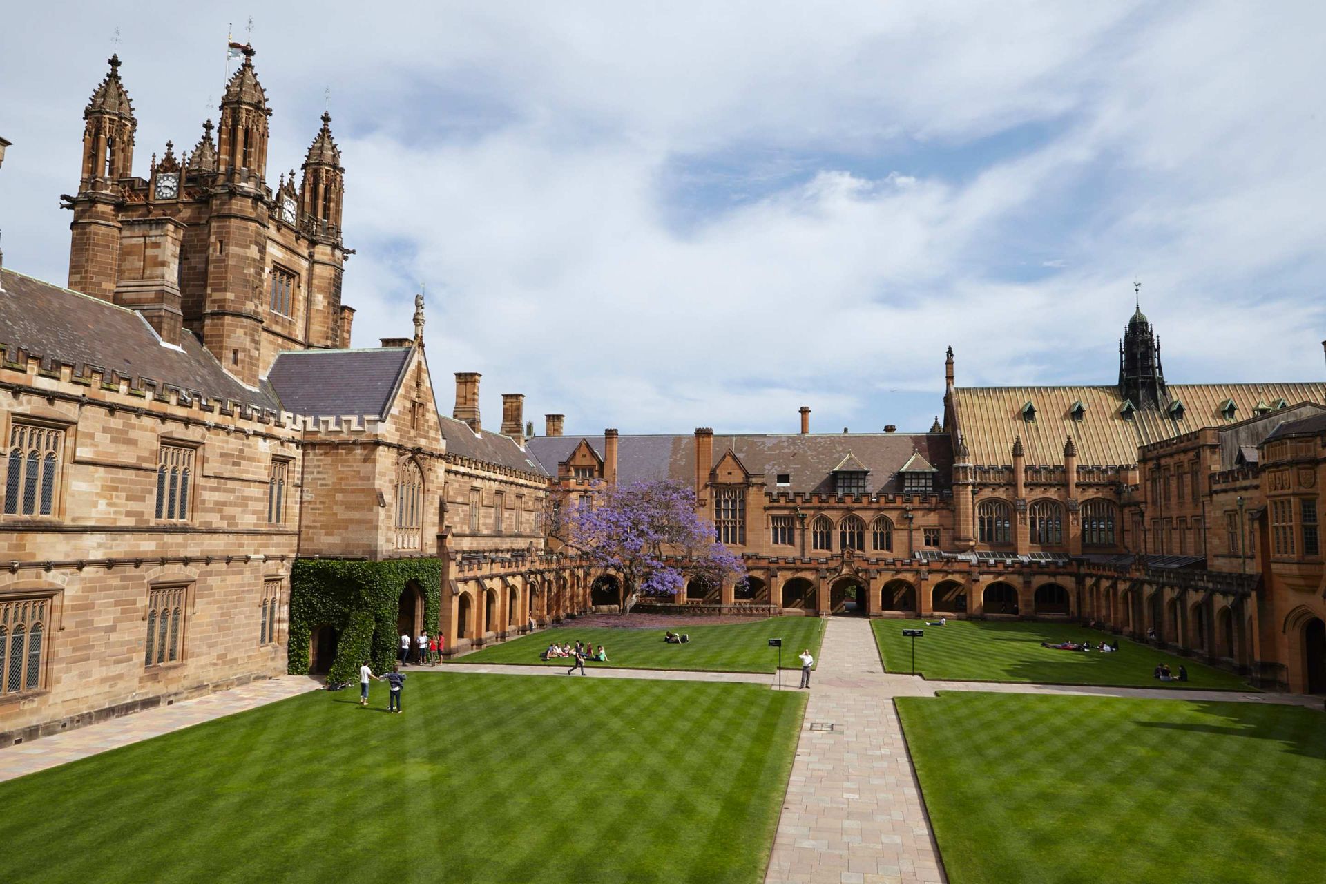 Sydney University Grounds, Eventspec preferred in house AV and event production supplier