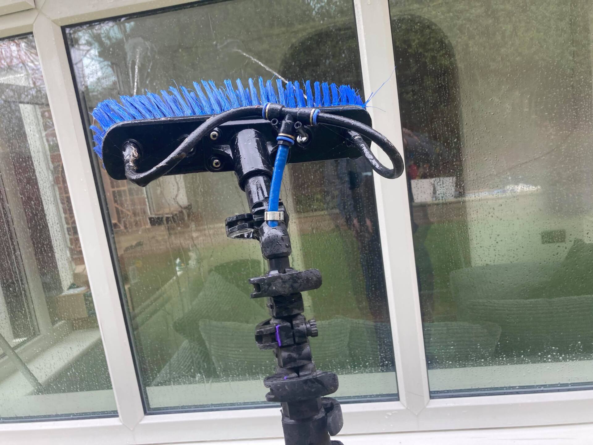 window cleaners in Hedge End Botley Waltham Chase