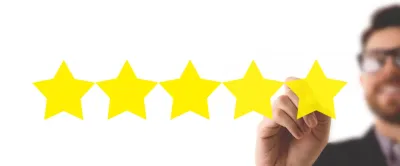 male giving 5 star rating