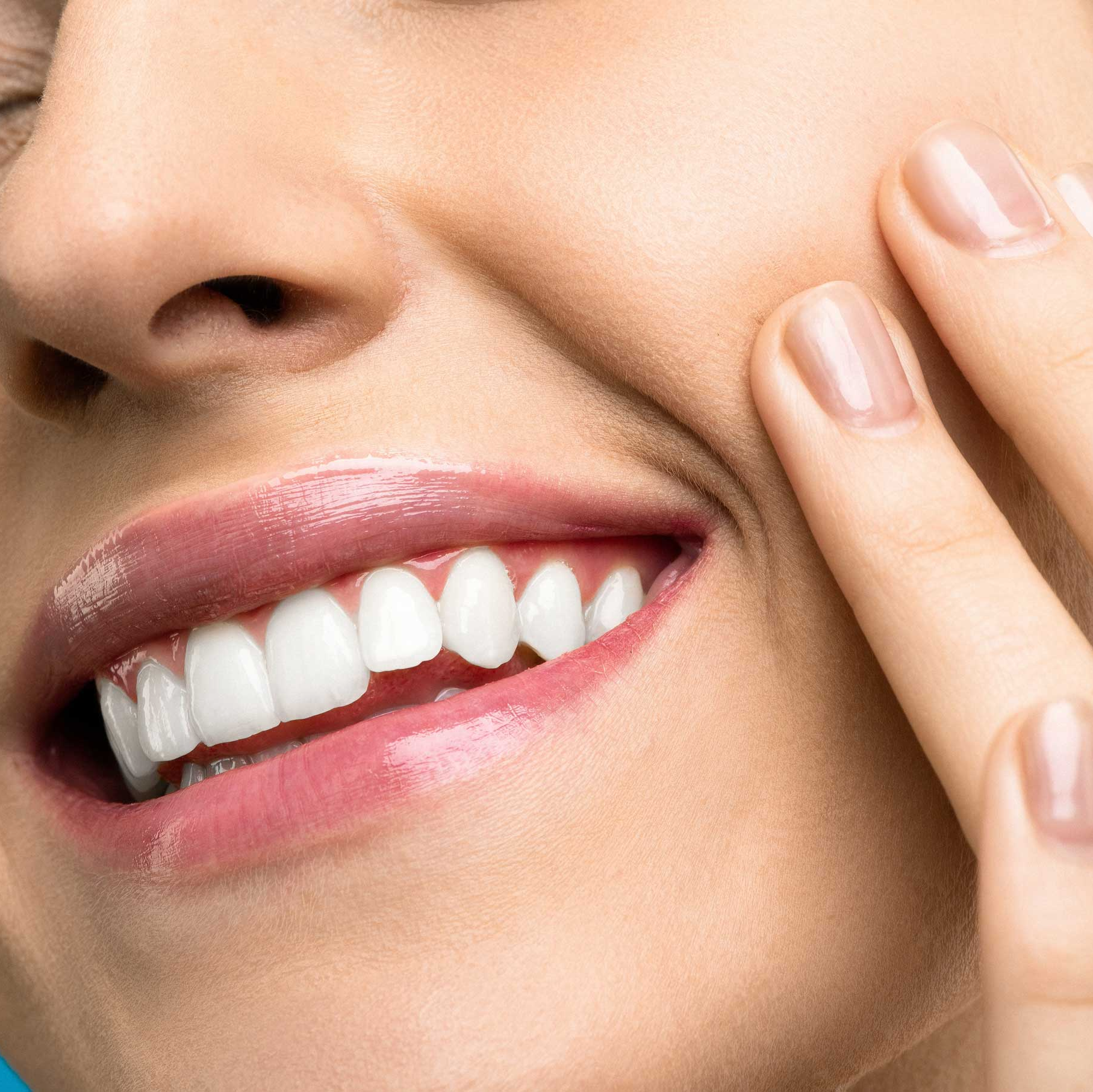 Close up smile | Brighten your smile with teeth whitening in Overland Park 66221.