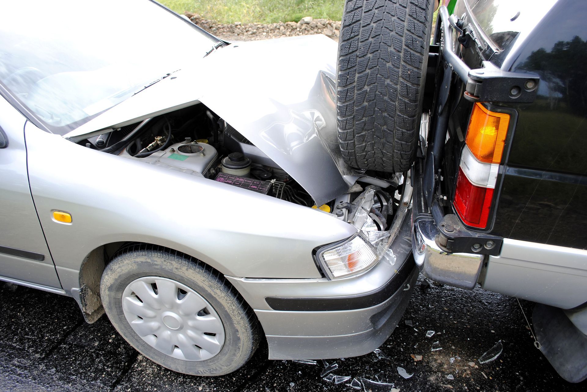 Gray Car Crashed to a Black Car in a Road Accident | Savannah, GA - Jones, Boykin & Associates, P.C.