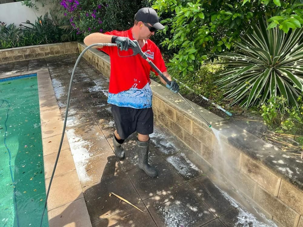 Exterior House Washing In Gold Coast Cleaning Poolside Paving