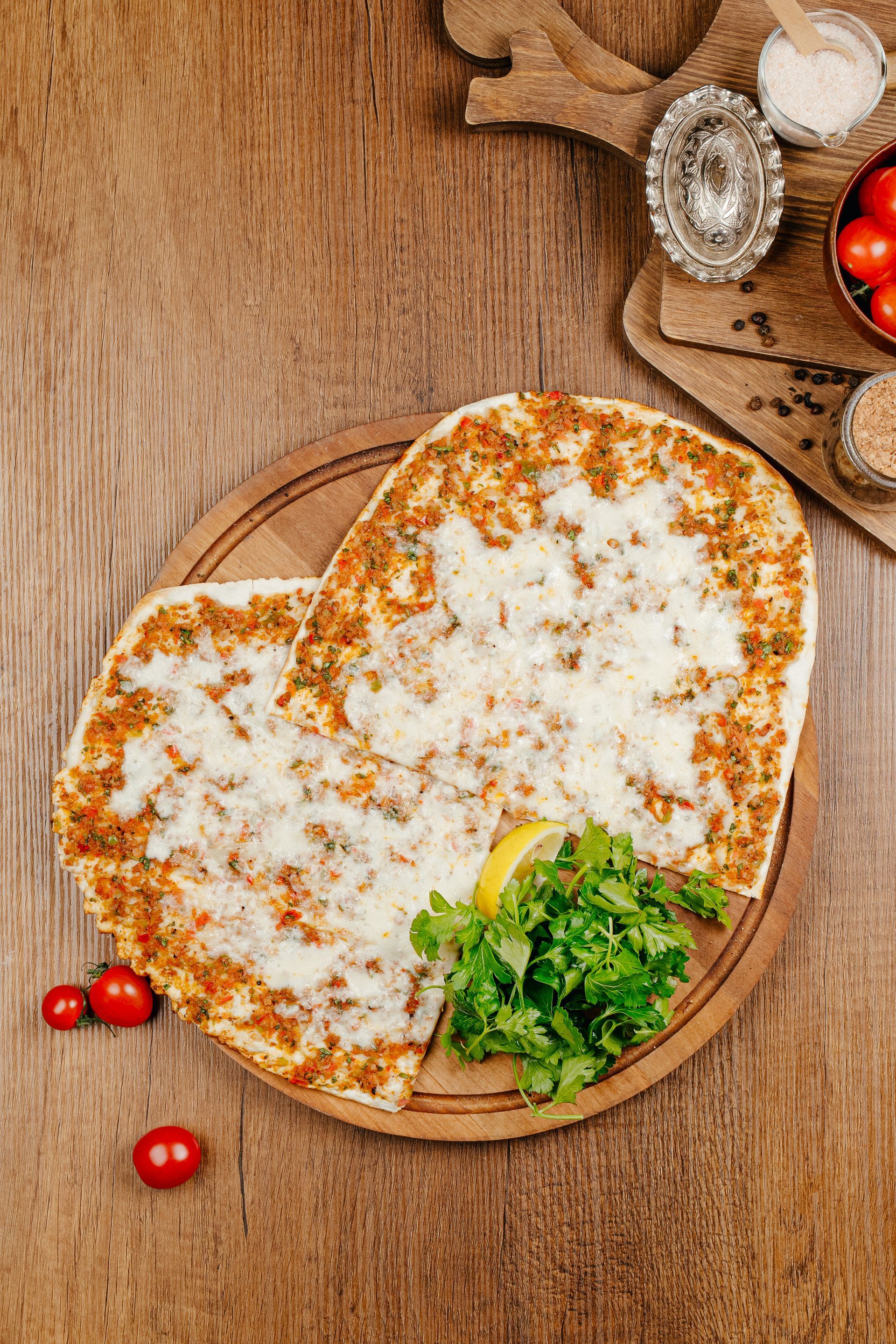 Cheese Lahmacun