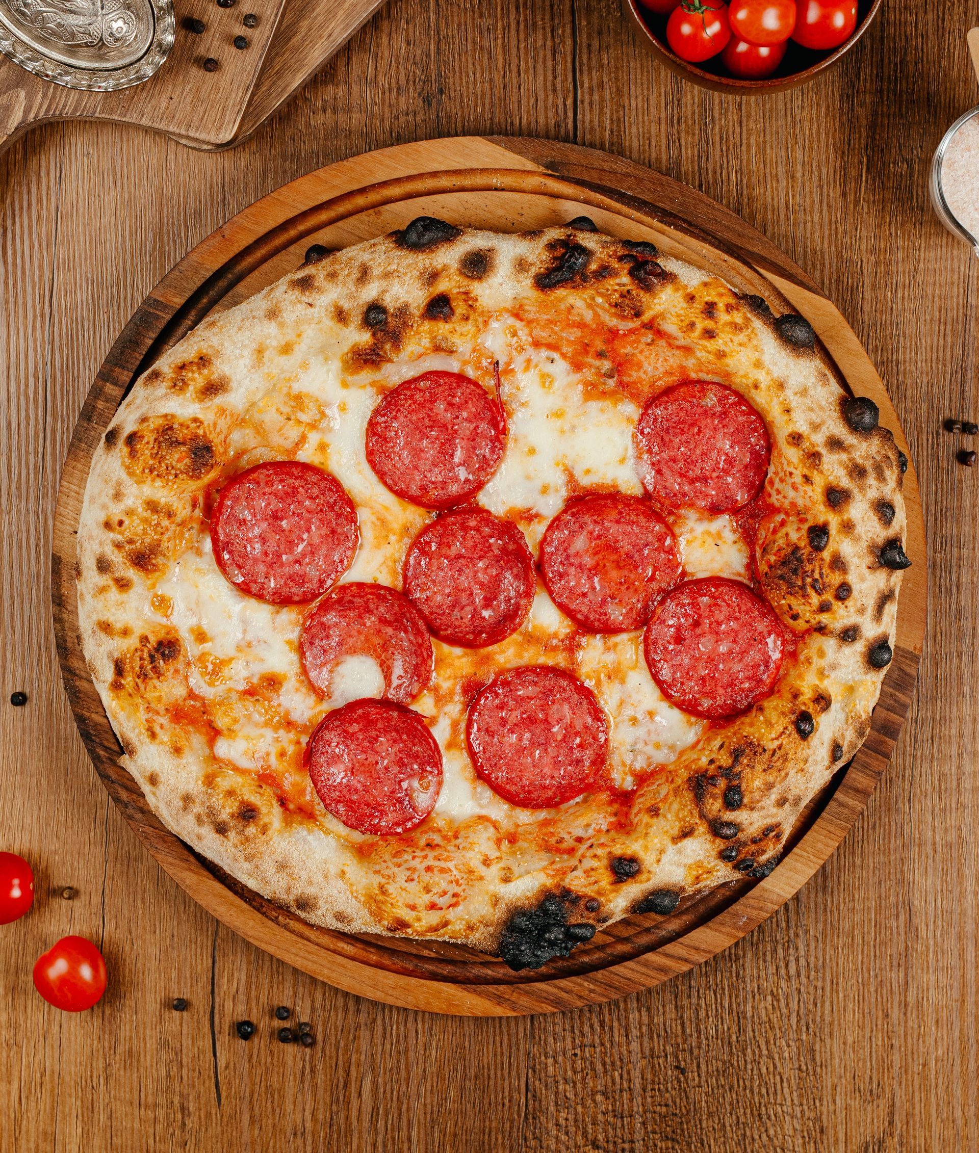 Salami Pizza
