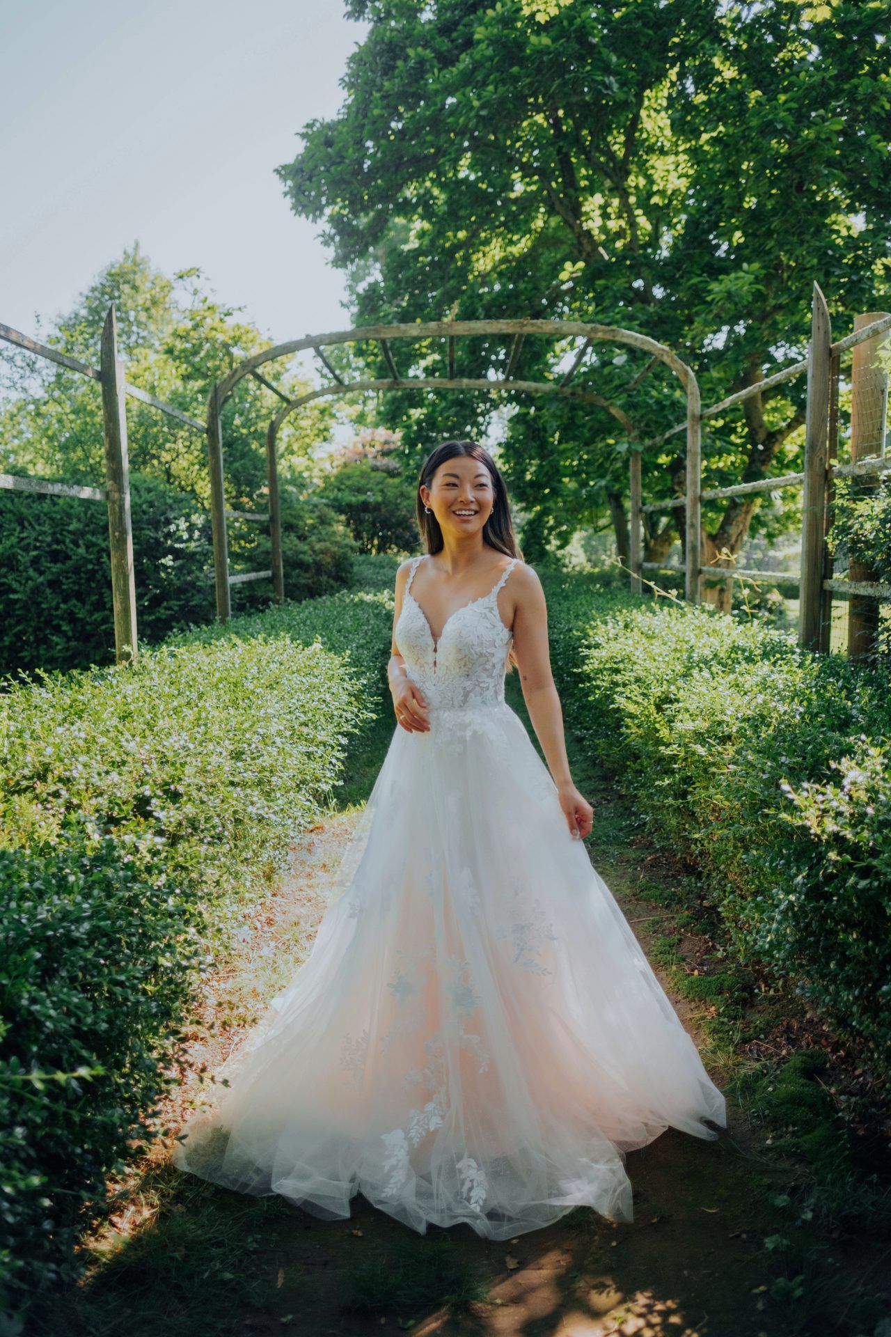 Discover Your Dream Wedding Dress: Miranda Marie - 9po0yr8